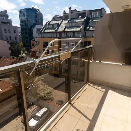 Appartement Contemporary Charm In Old *